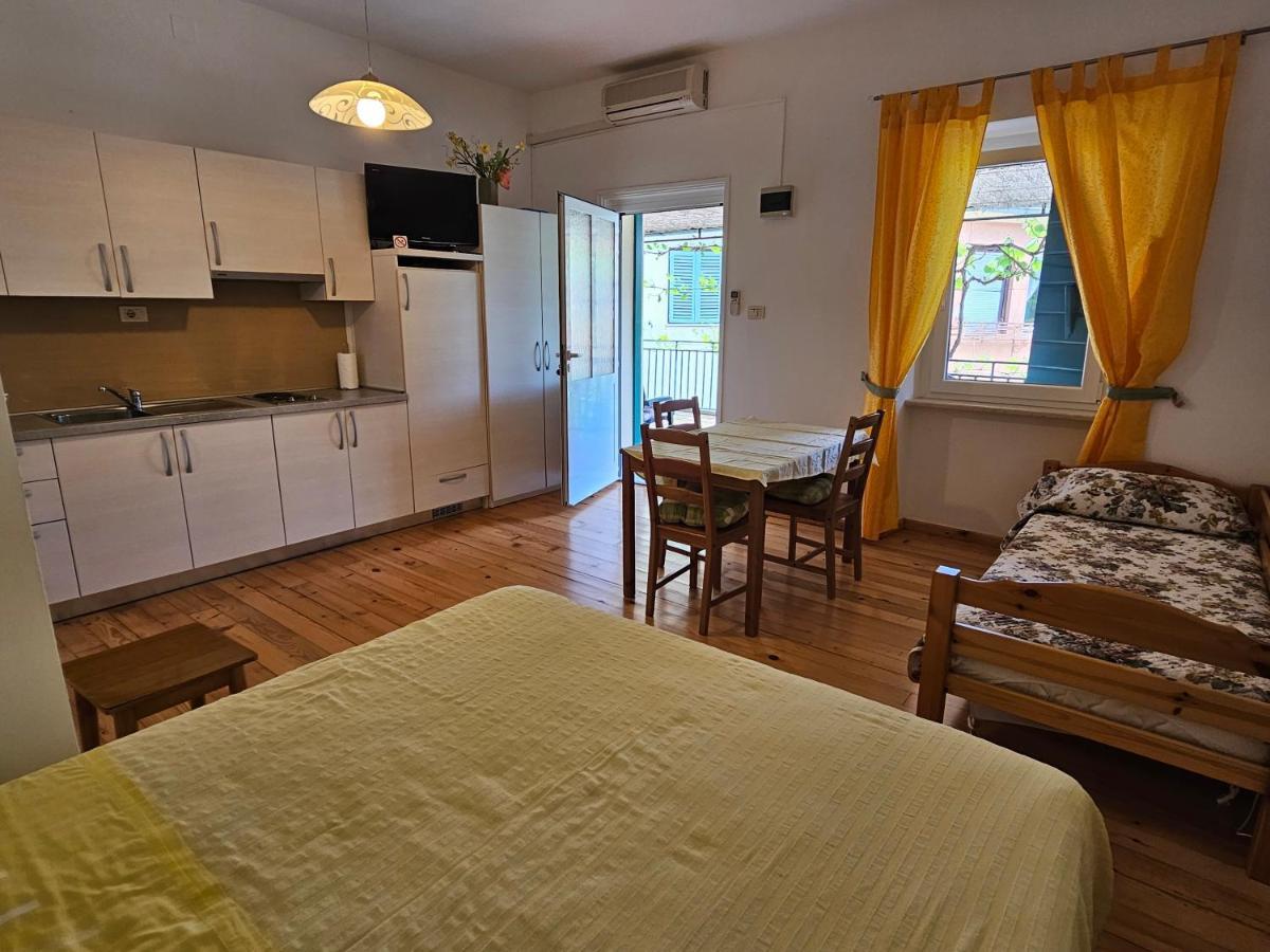 Apartments La Pergola Rovinj Luaran gambar